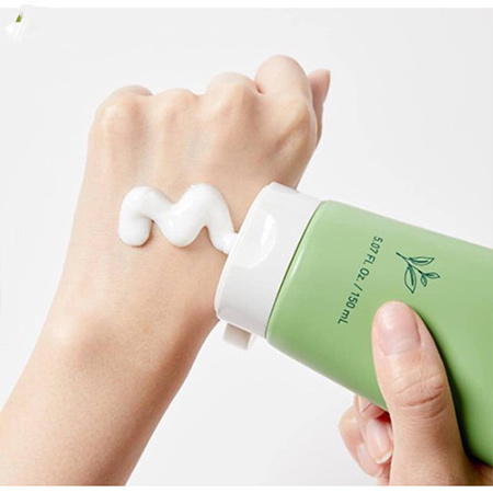 Sữa Rửa Mặt Innisfree Green Tea Foam Cleanser